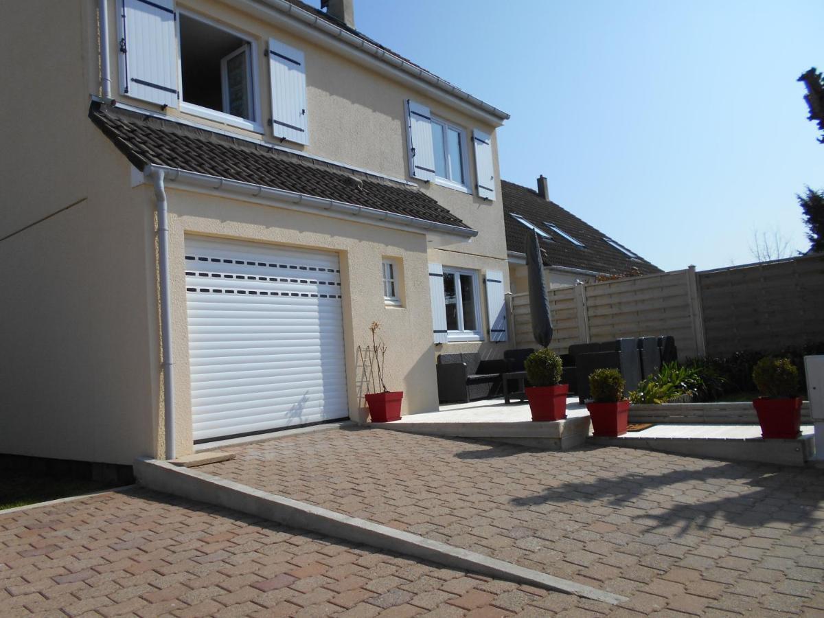 Gite De Eric Et Rose Bernières-sur-Mer Εξωτερικό φωτογραφία